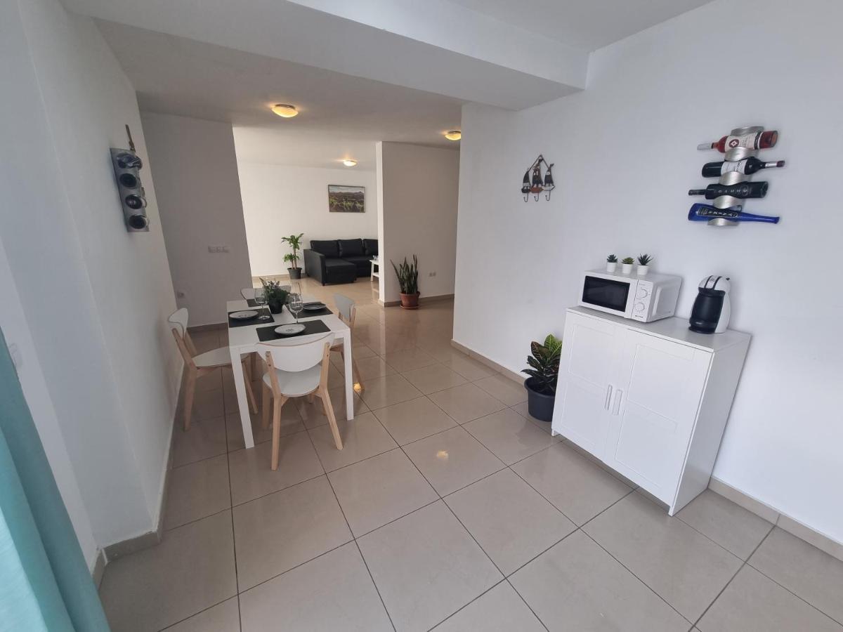 Apartamento El Jameo 普拉亚布兰卡 外观 照片